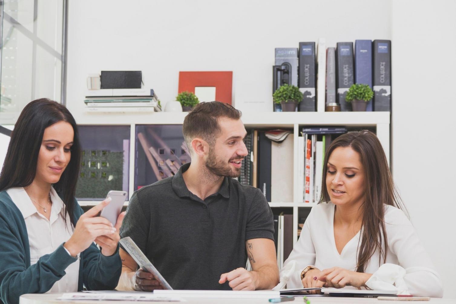 Formation progressive en finance avec documents et graphiques